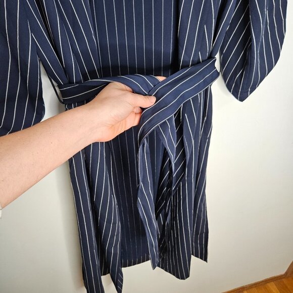 Aritzia Babaton New Kahlo Robe Sz XS Jacket Duster Pinstripe Navy Blue Corporate - Picture 8 of 15